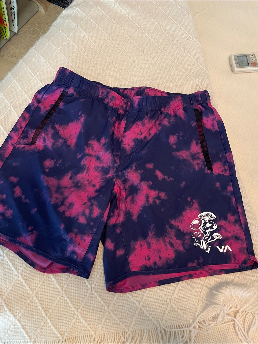 RVCA tie dye Athletic Shorts blue magenta